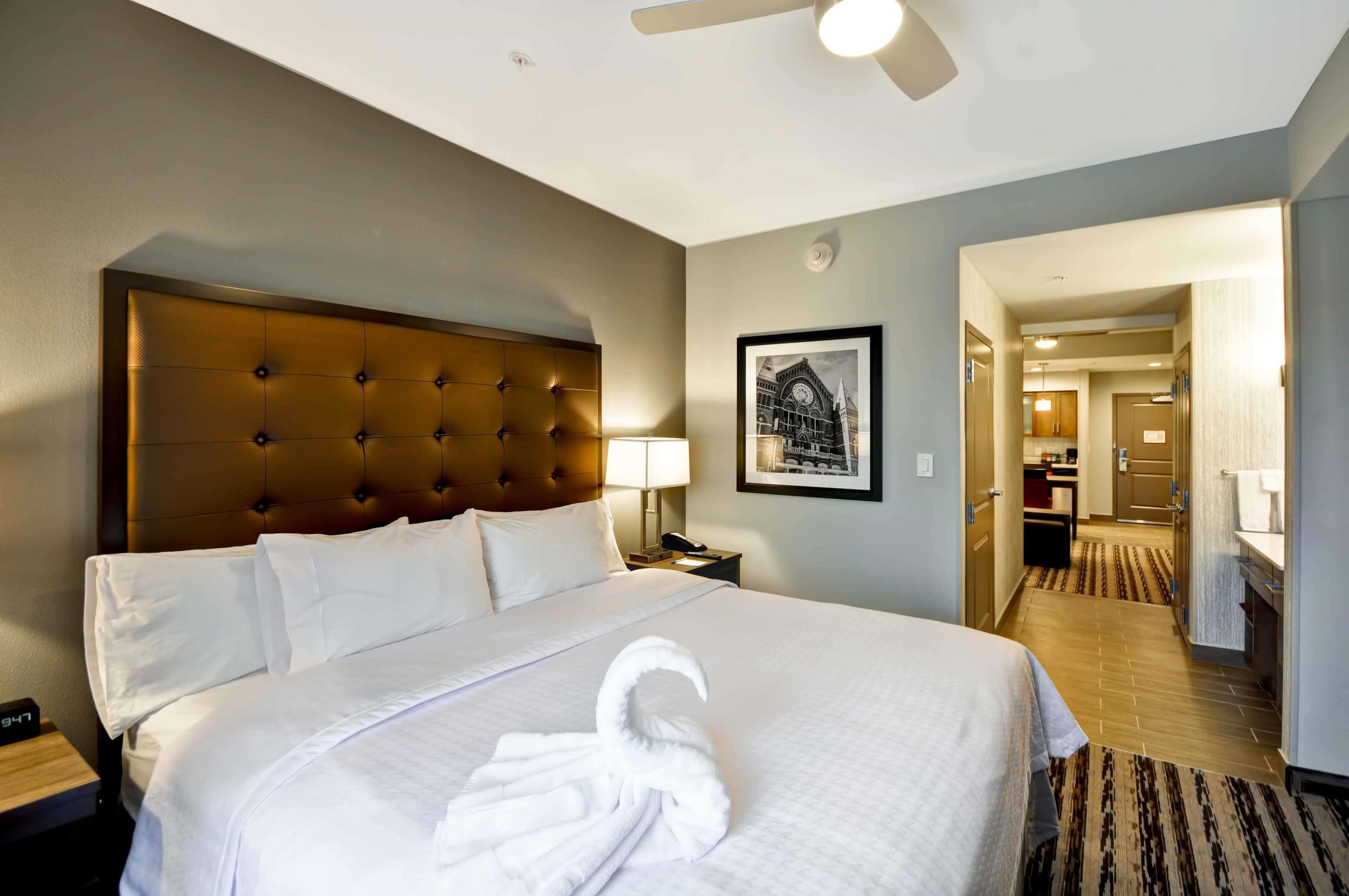 Homewood Suites By Hilton Cincinnati/West Chester Exterior photo